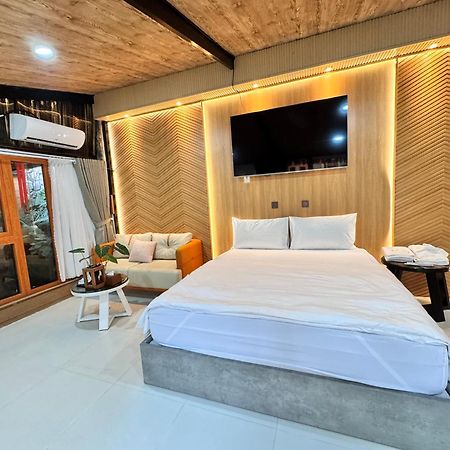 La Garden Homestay Long Xuyen Exterior photo