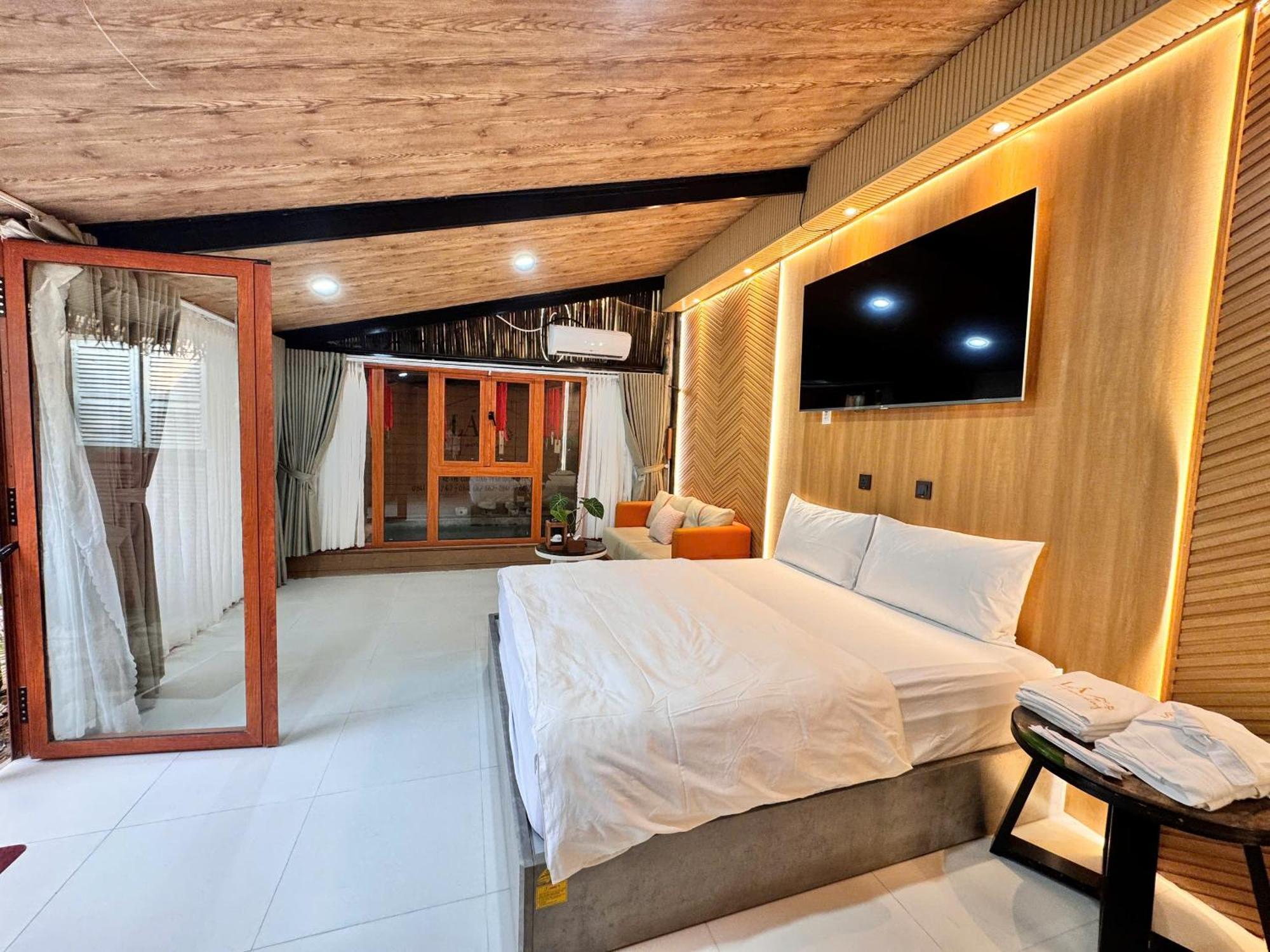 La Garden Homestay Long Xuyen Exterior photo